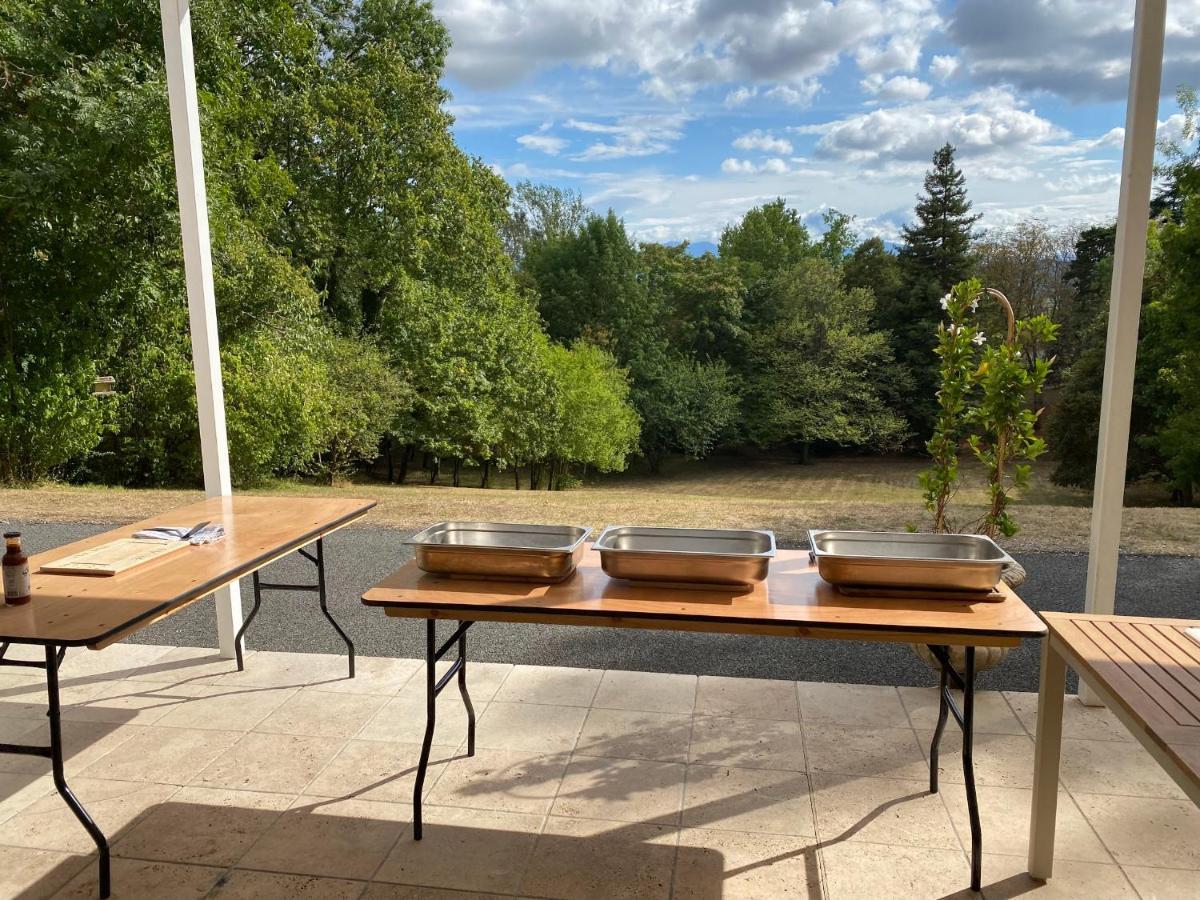 Manoir Et Appartements Avec Piscine Au Domaine De Bize Mirepoix 미르포아 외부 사진