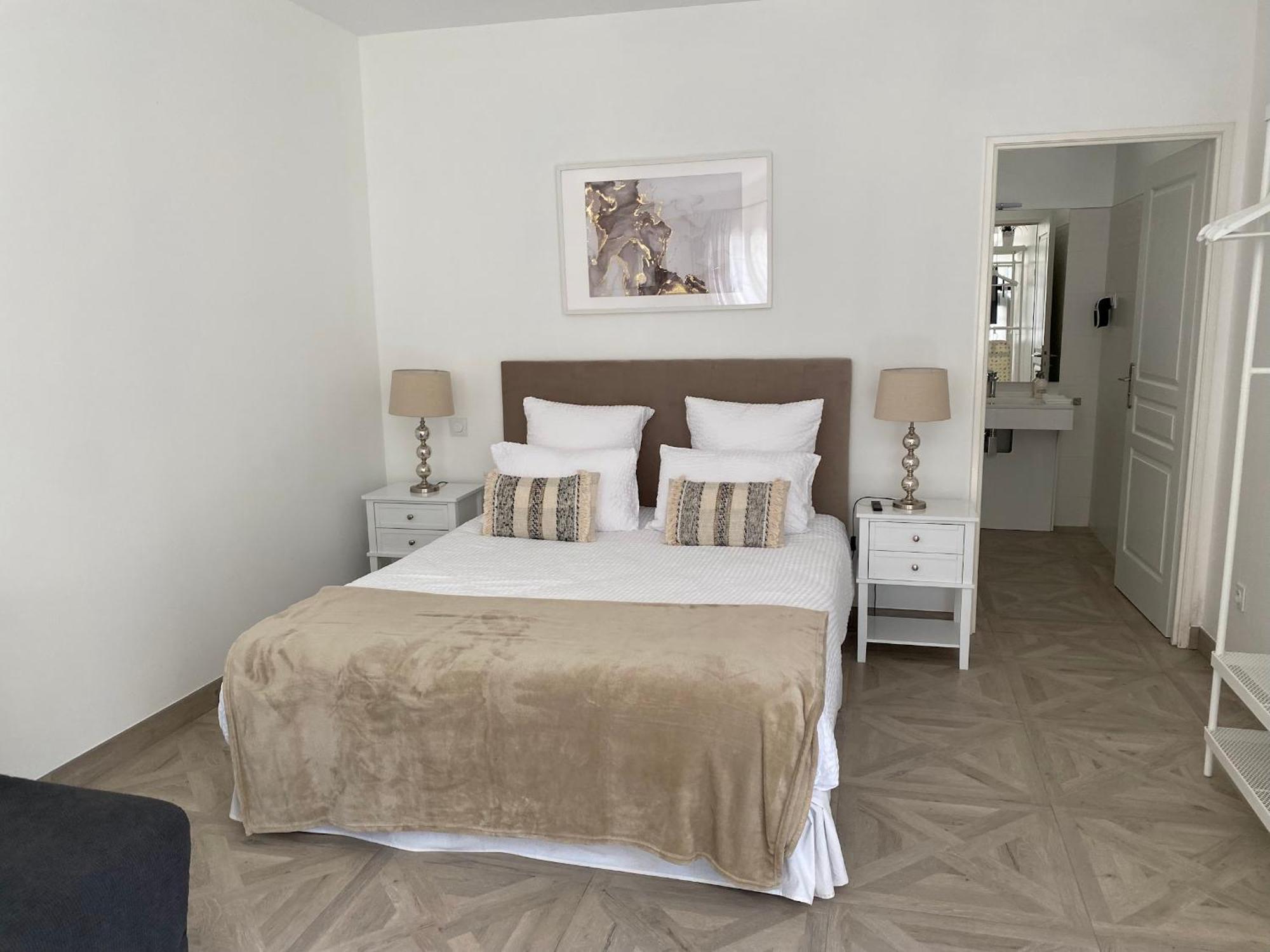 Manoir Et Appartements Avec Piscine Au Domaine De Bize Mirepoix 미르포아 외부 사진